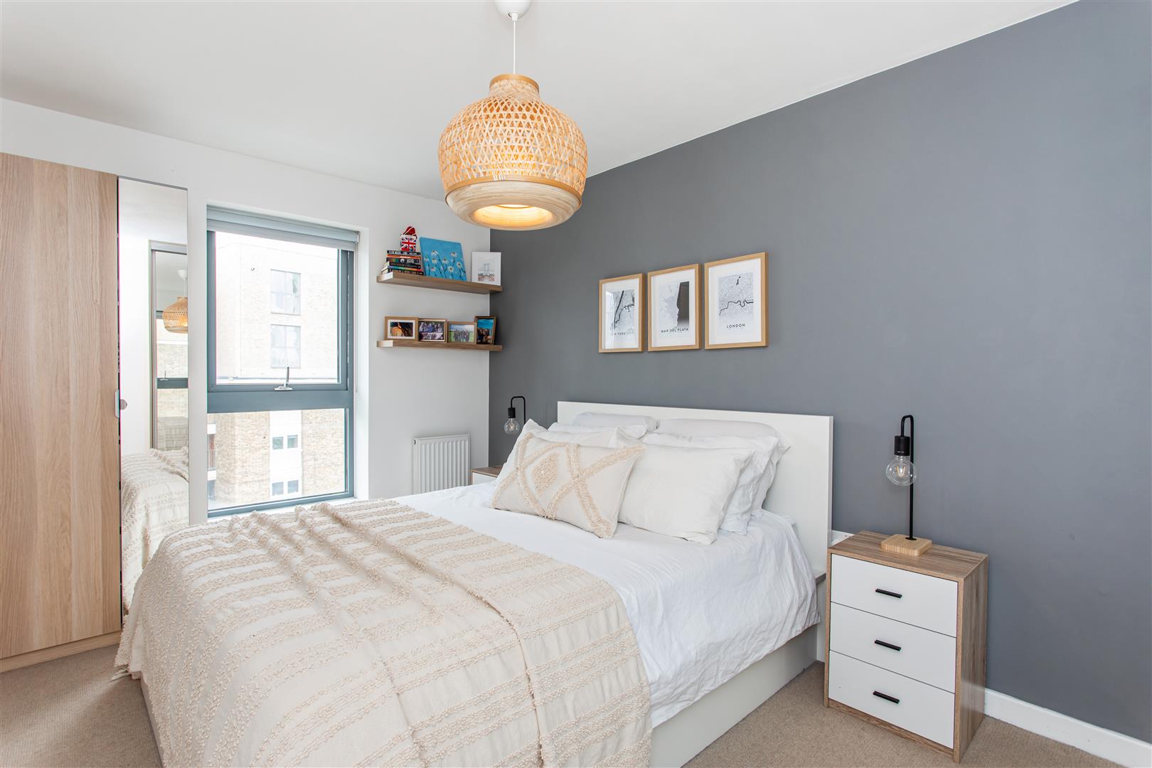 Heath Place, Mile End